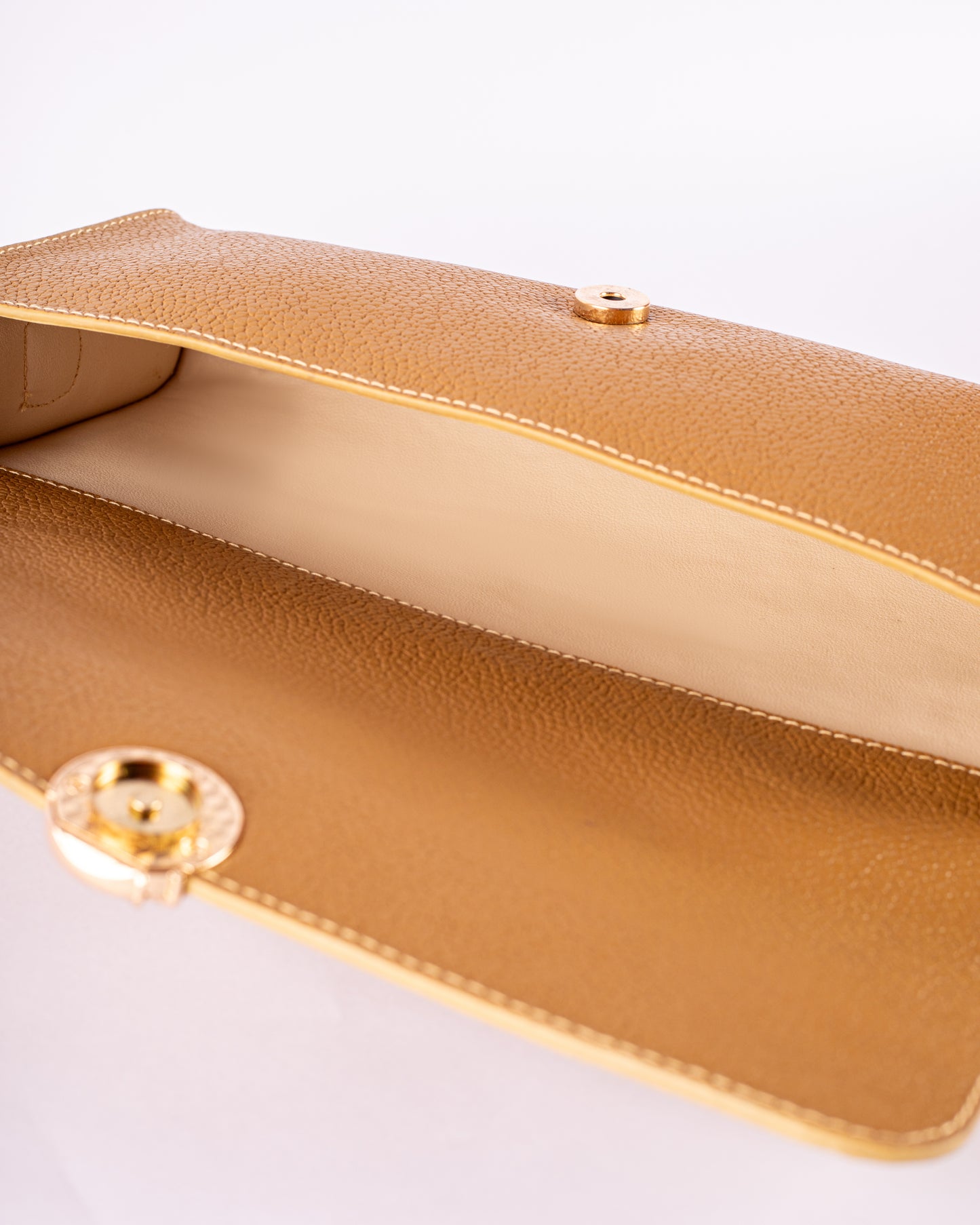 Lana Genuine Leather beige Bag – Premium Natural Leather Handbag | Zayaeg