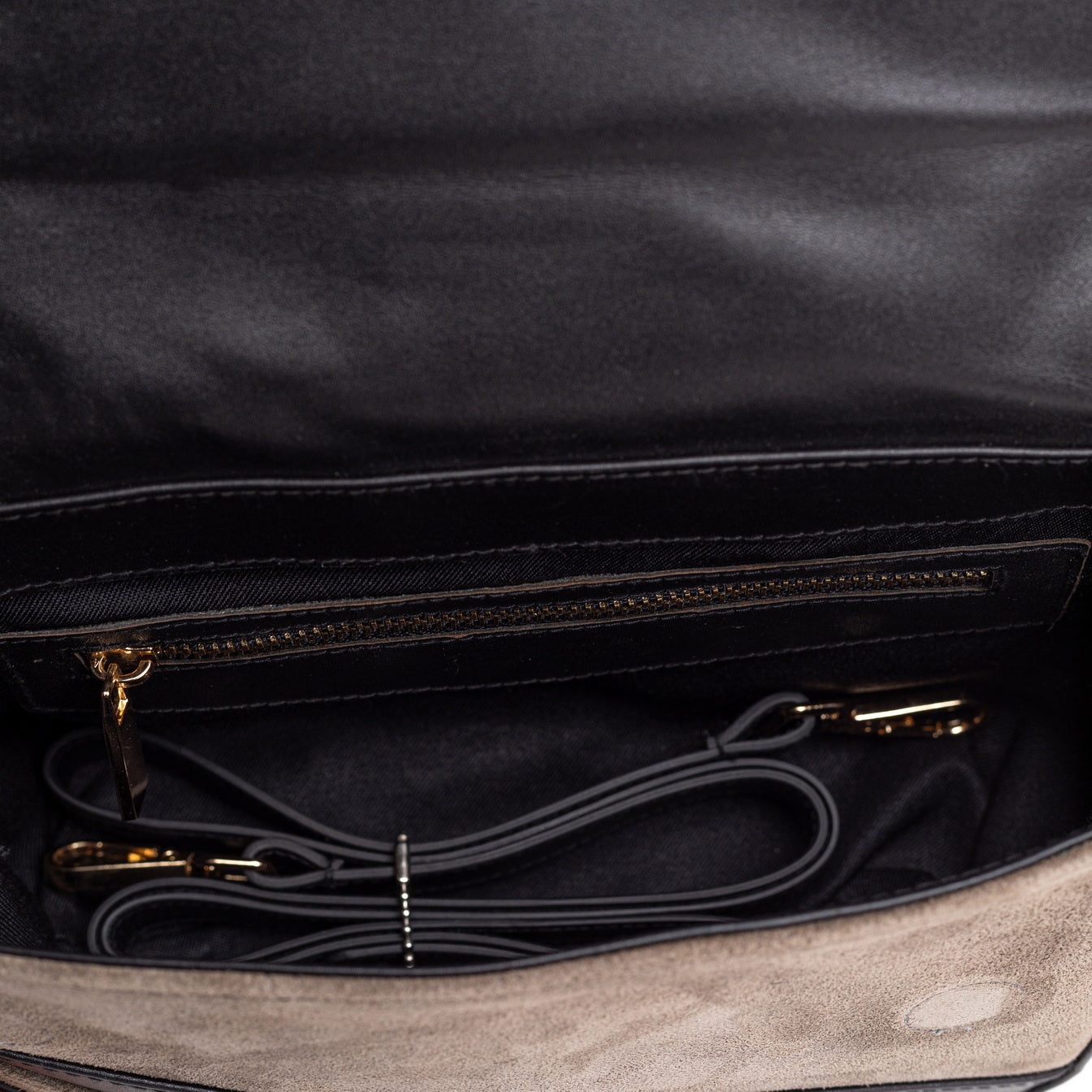 Zayaeg BAGEV Gray Bag – Luxury Natural Leather Handbag