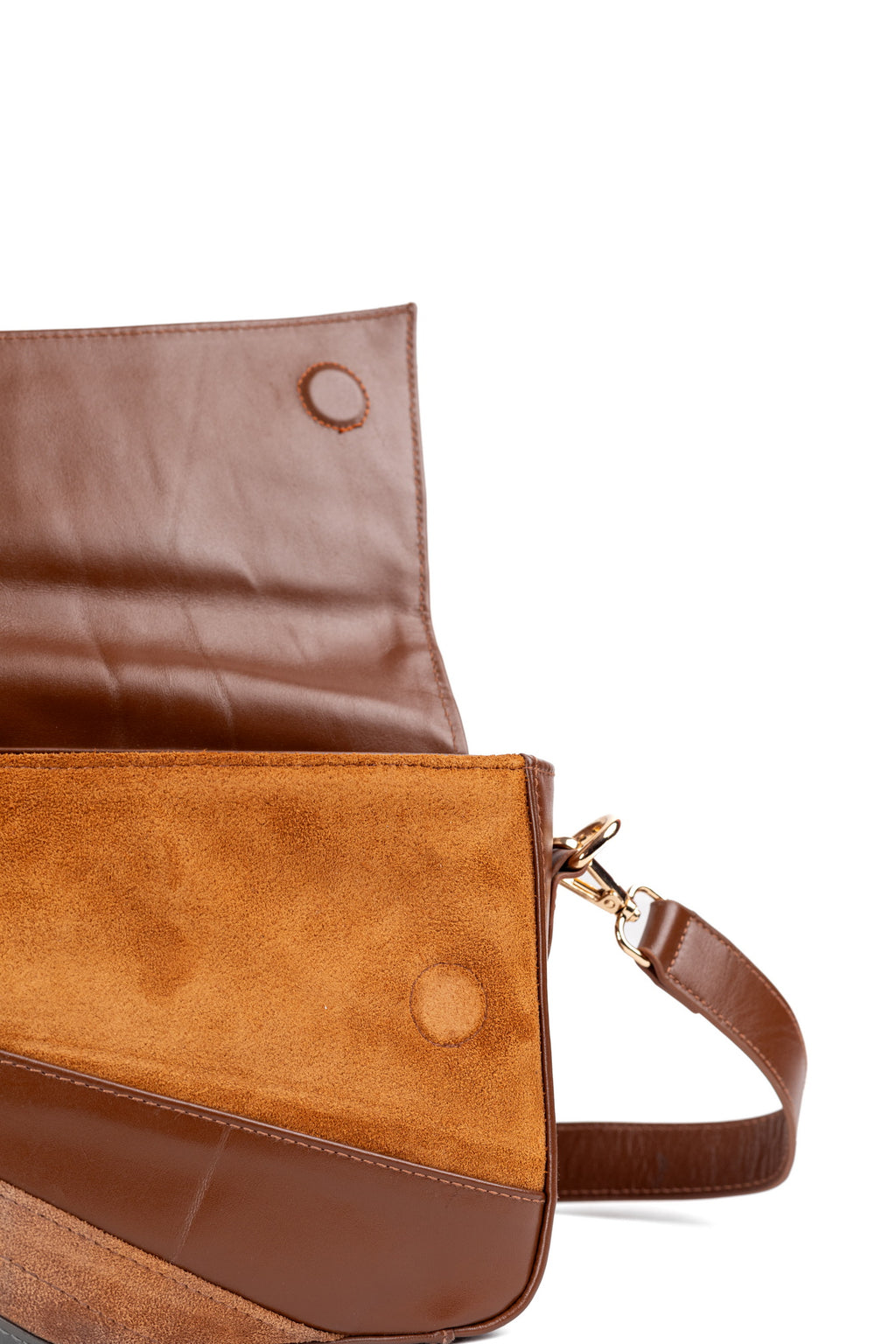 Premium Camel Leather Handbag – BAGEV Collection by Zayaeg