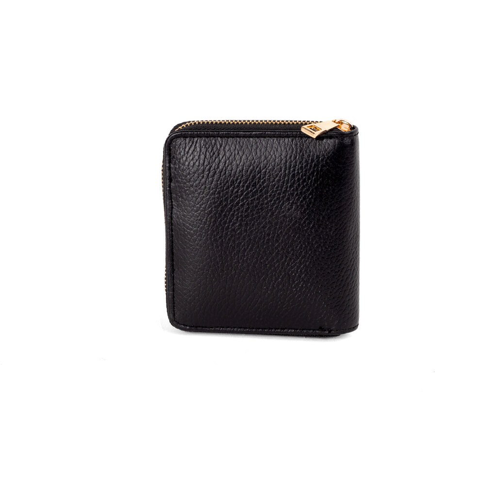 VELLARA Genuine Leather Black Wallet – Handcrafted by Zayaeg