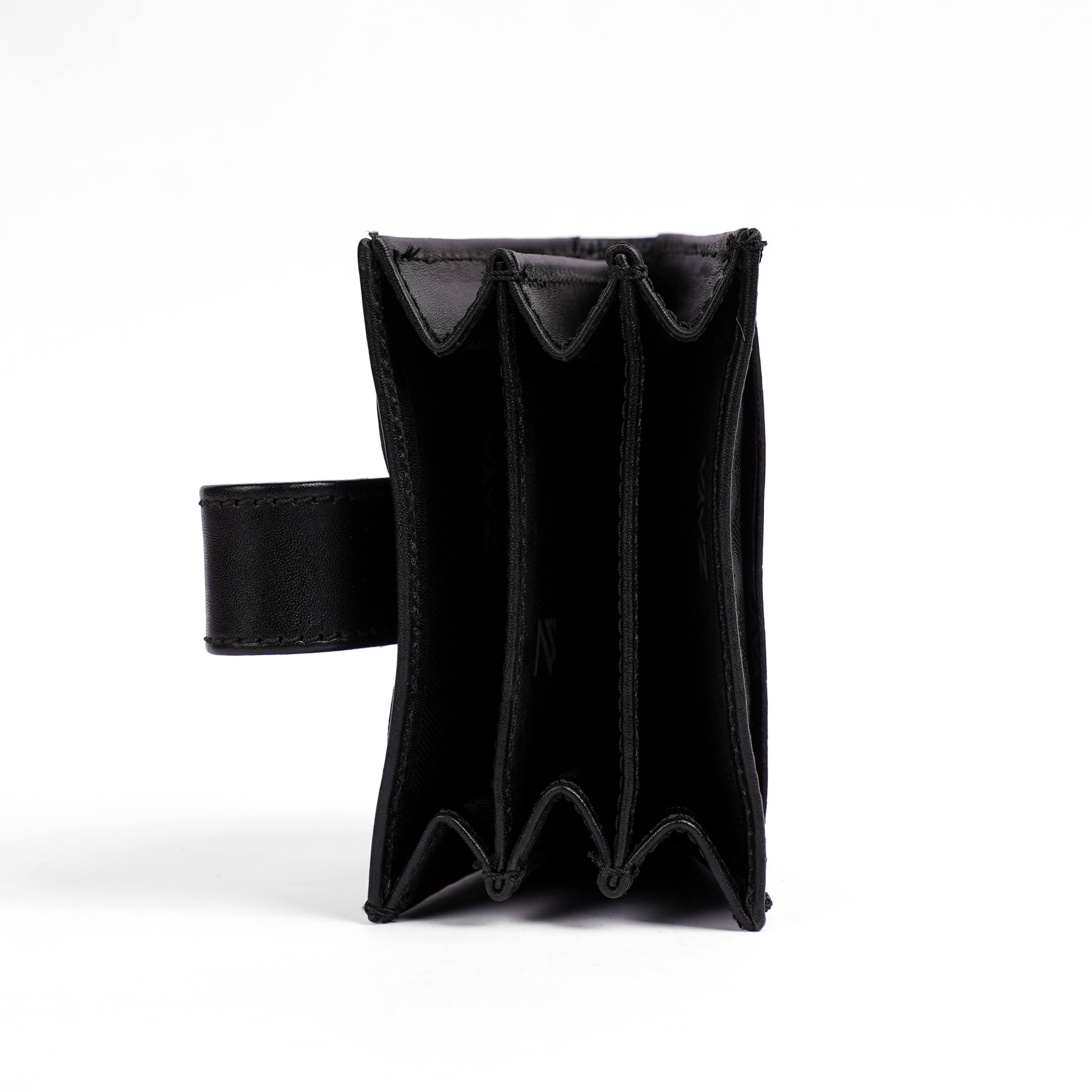 Pearl - Card Holder